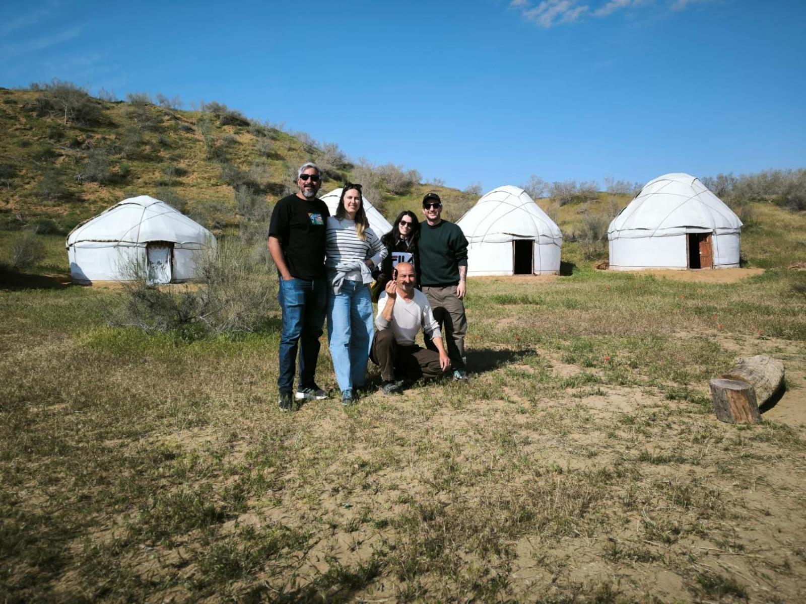 Kyzylkum Nights Camp & Family Yurt Hotel Nurota Ngoại thất bức ảnh